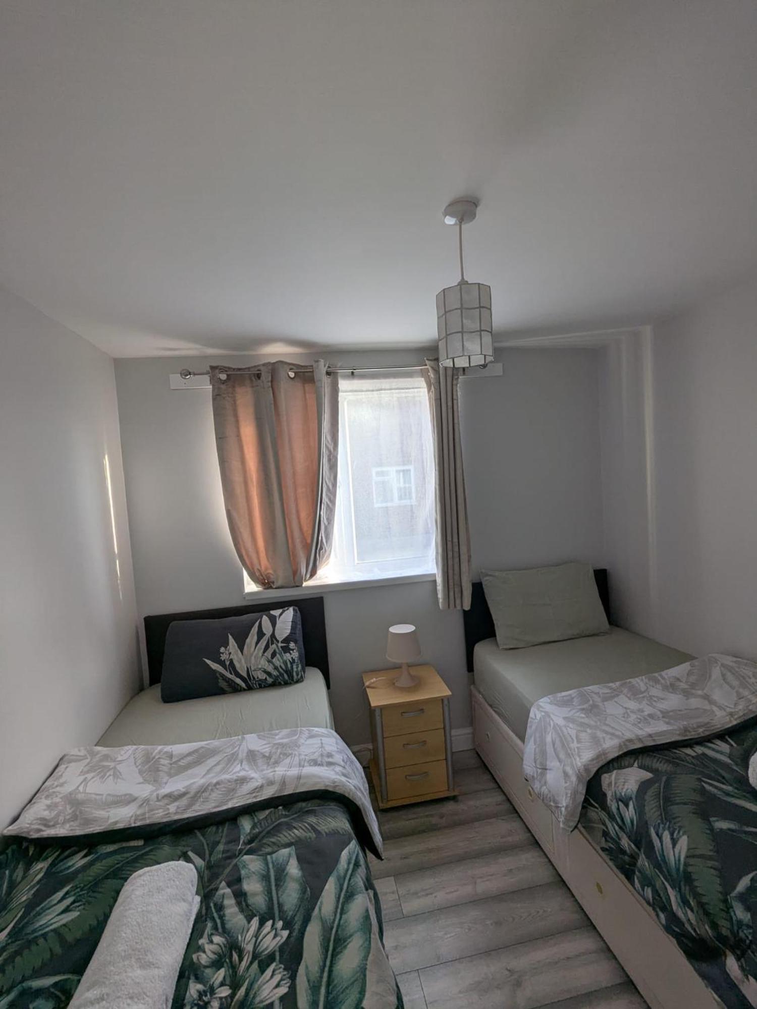 A&A Apartment Basildon Nevendon Luaran gambar