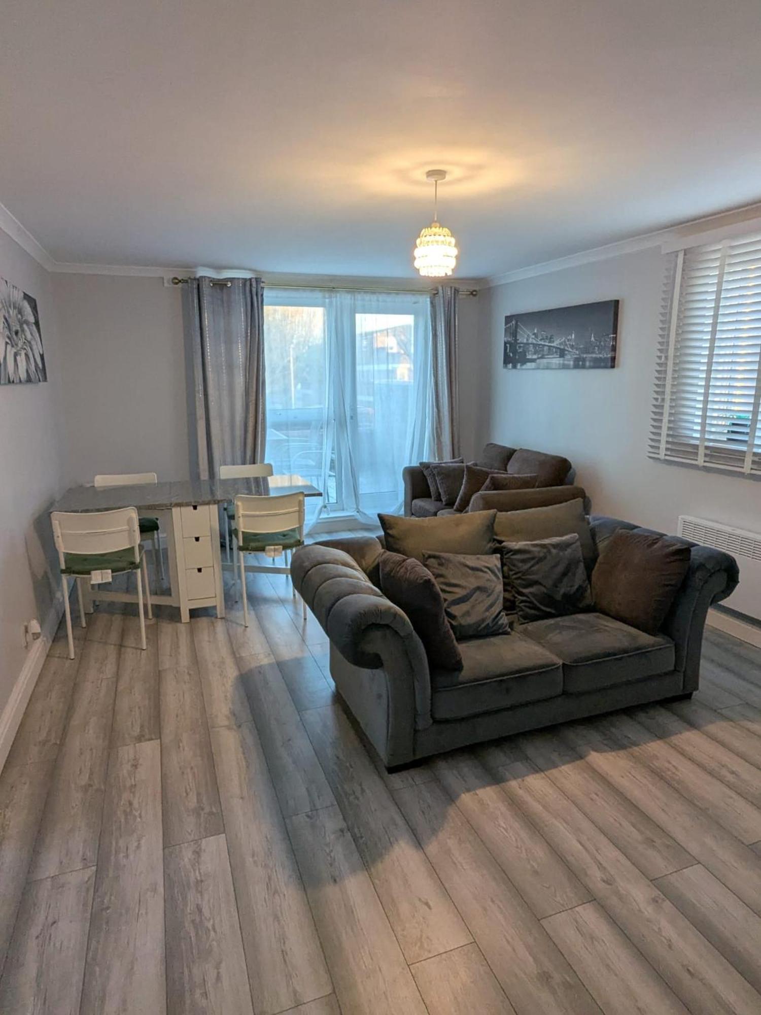 A&A Apartment Basildon Nevendon Luaran gambar